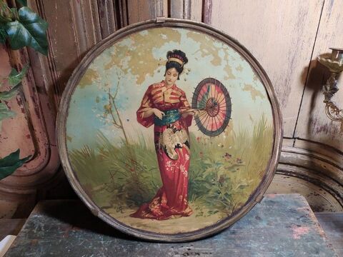 Ancien Plat M�tal D�cor Japonisant Sign� Beyle 80 Loches (37)