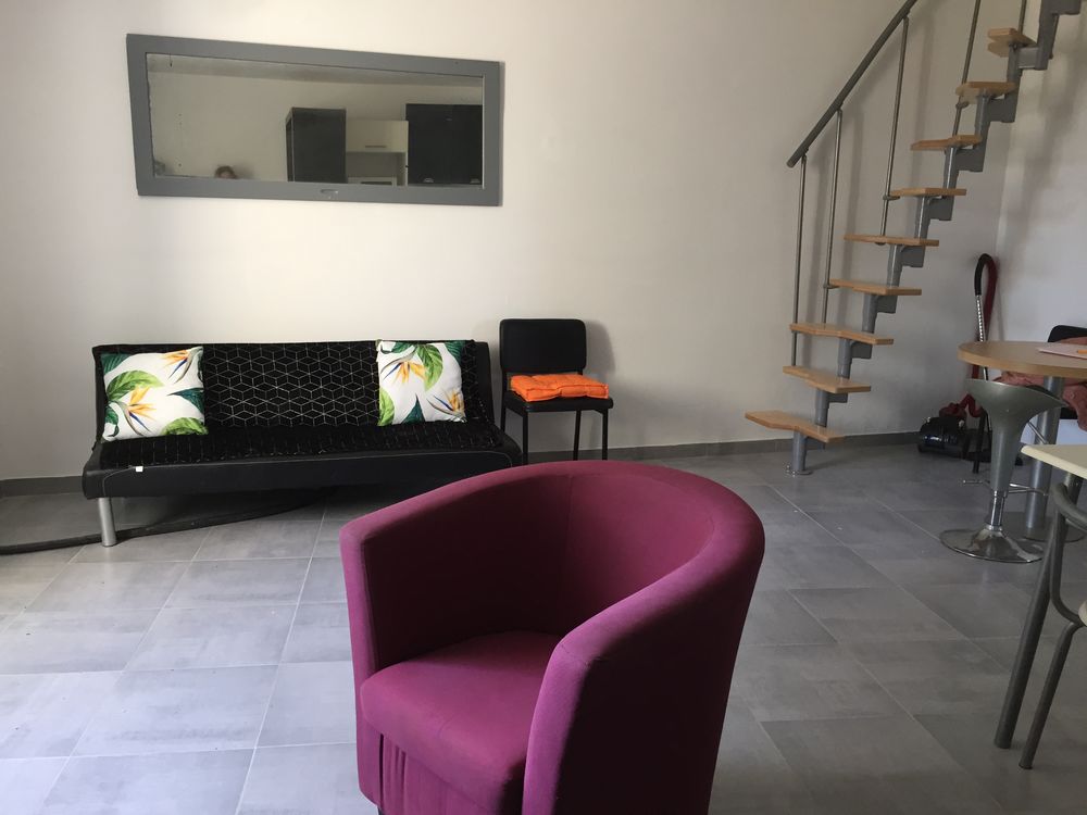Location Maison maison mitoyenne meublée à noyant 49490 Noyant