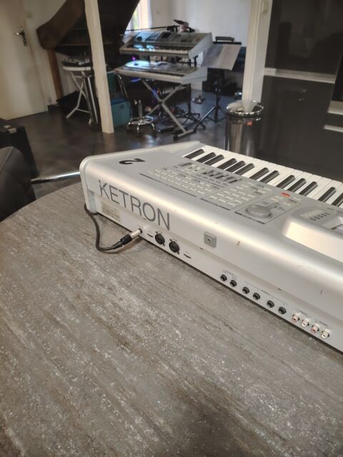 Audya ketron 76 notes 1000 Besan�on (25)