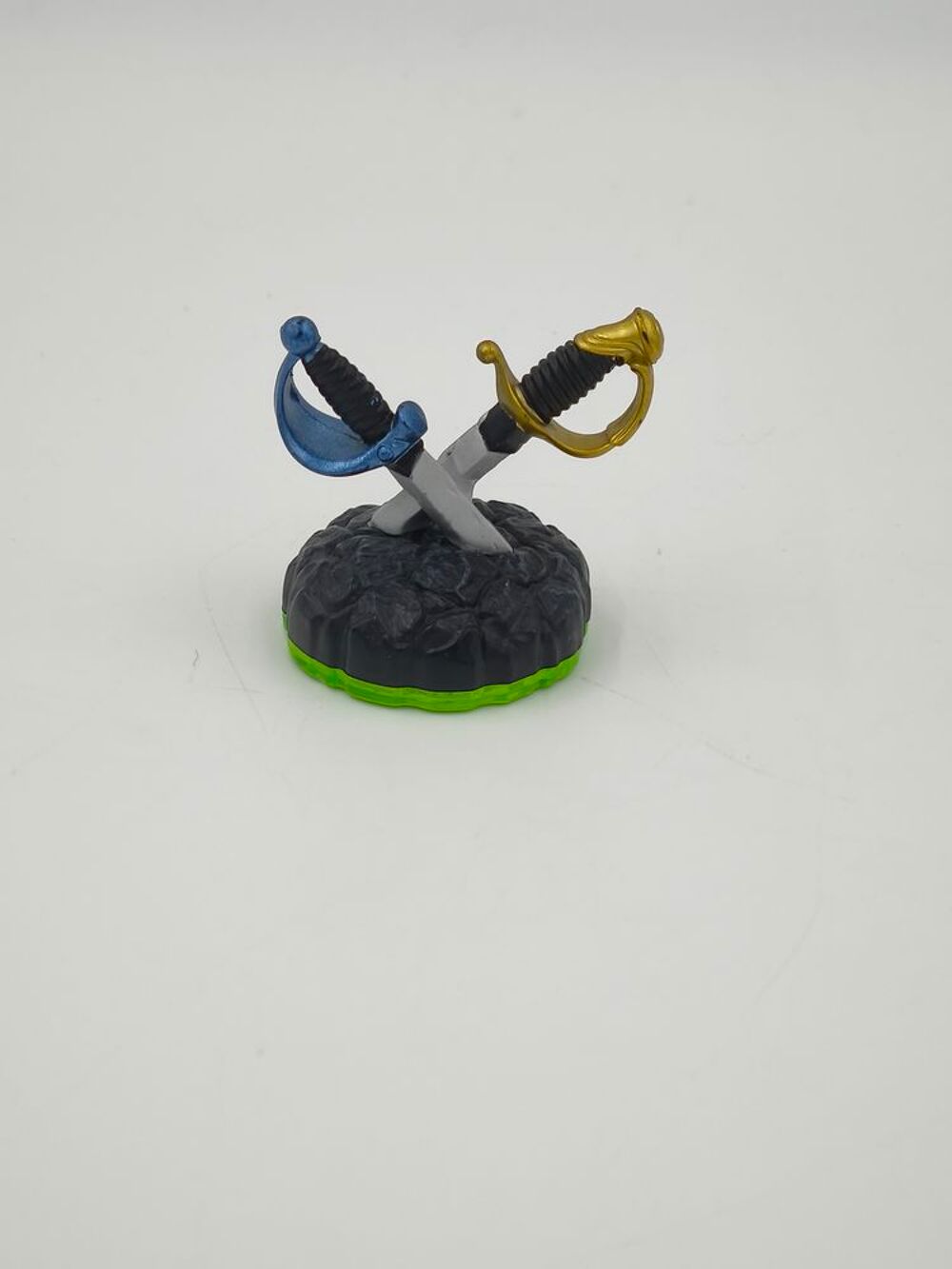 Figurine Skylanders Spyro's Adventure Ghost Pirate Sabres Consoles et jeux vidéos