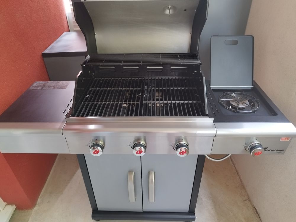 LANDMANN Barbecue gaz TRITON 3 br&ucirc;leurs +1 br&ucirc;leur lat&eacute;ral Electroménager