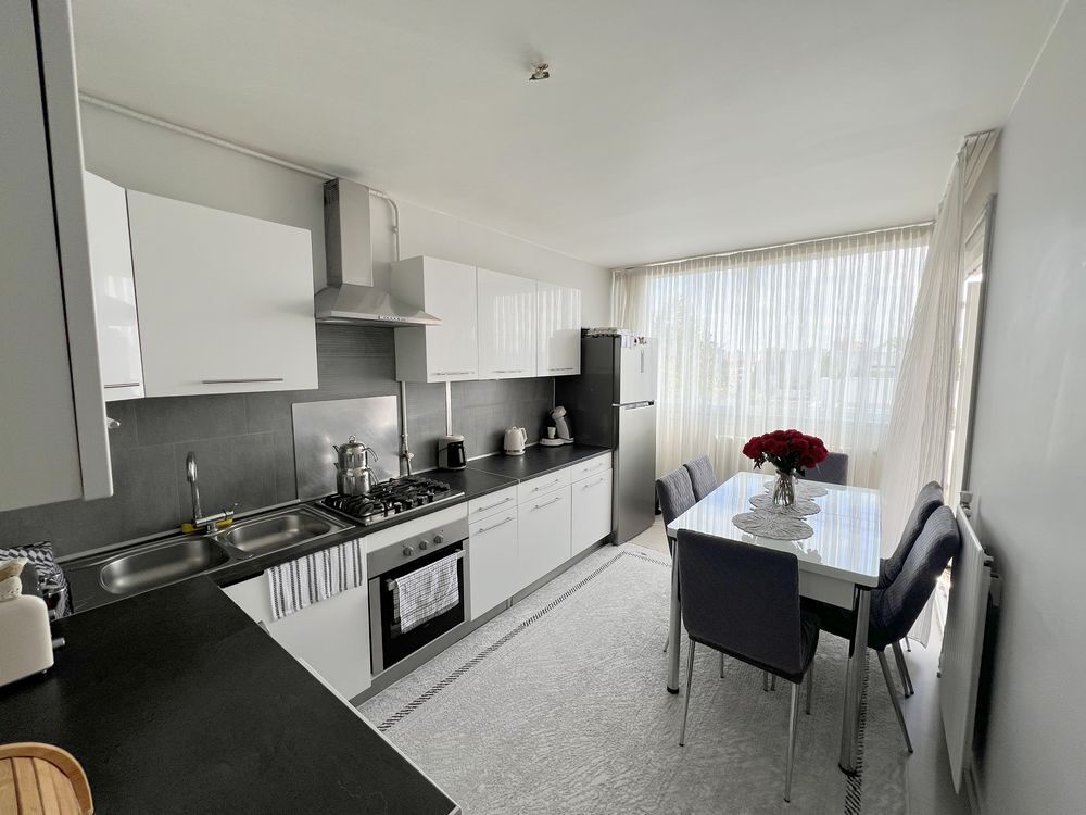 Vente Appartement Appartement T4 rénové ? 65 m² ? Vaulx-en-Velin Vaulx-en-velin