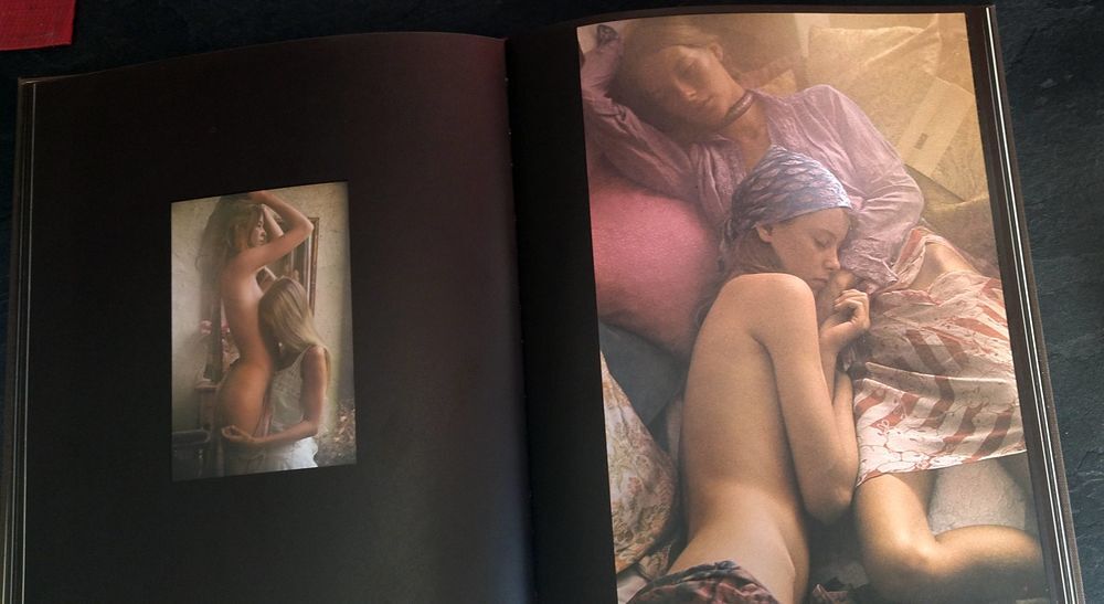 David Hamilton Album photos "Les Demoiselles d'Hamilton".
Livres et BD