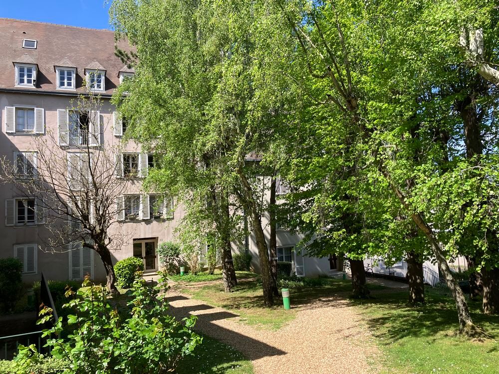 Vente Appartement Quartier Cathédrale - T3 avec parking dans résidence arborée Chartres