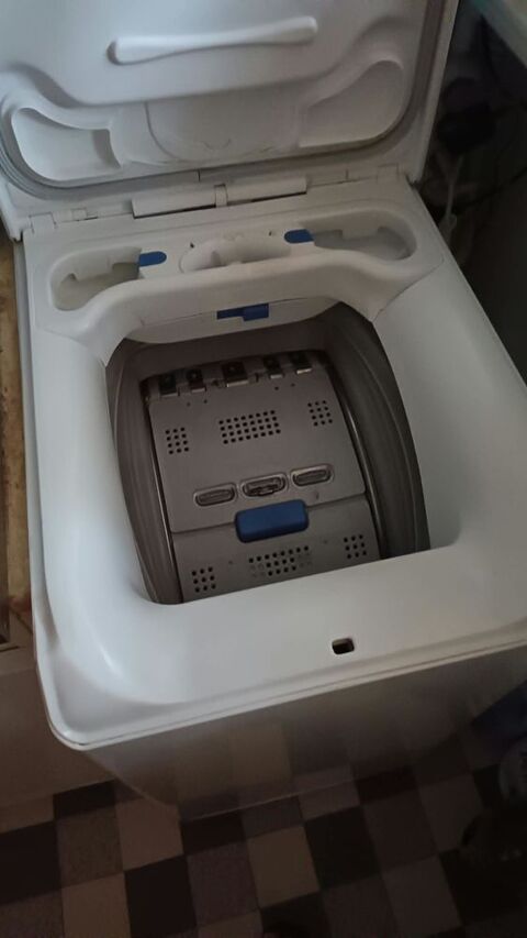 TRES URGENTLAVE LINGE ELECTROLUX Perfect Care 700 Aix-en-Provence (13)