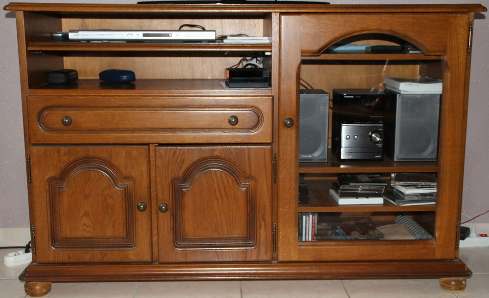 Meuble t&eacute;l&eacute; HIFI en bon &eacute;tat Meubles