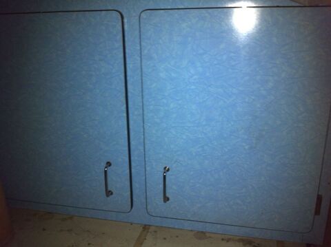 Meuble cuisine vintage formica annes 60-70
50 La Garde (83)