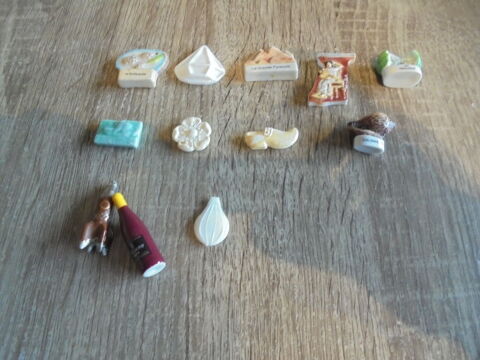Collection fèves diverses (28a) 1 Tours (37)