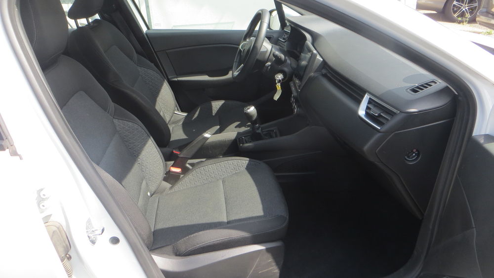 Clio V Clio SCe 65 - 21N Business 2022 occasion 73800 Chignin