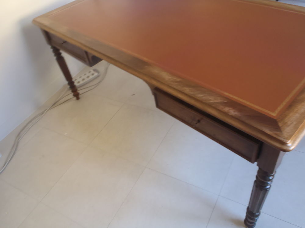 grand bureau bois dessus cuir, 19&egrave;me Meubles