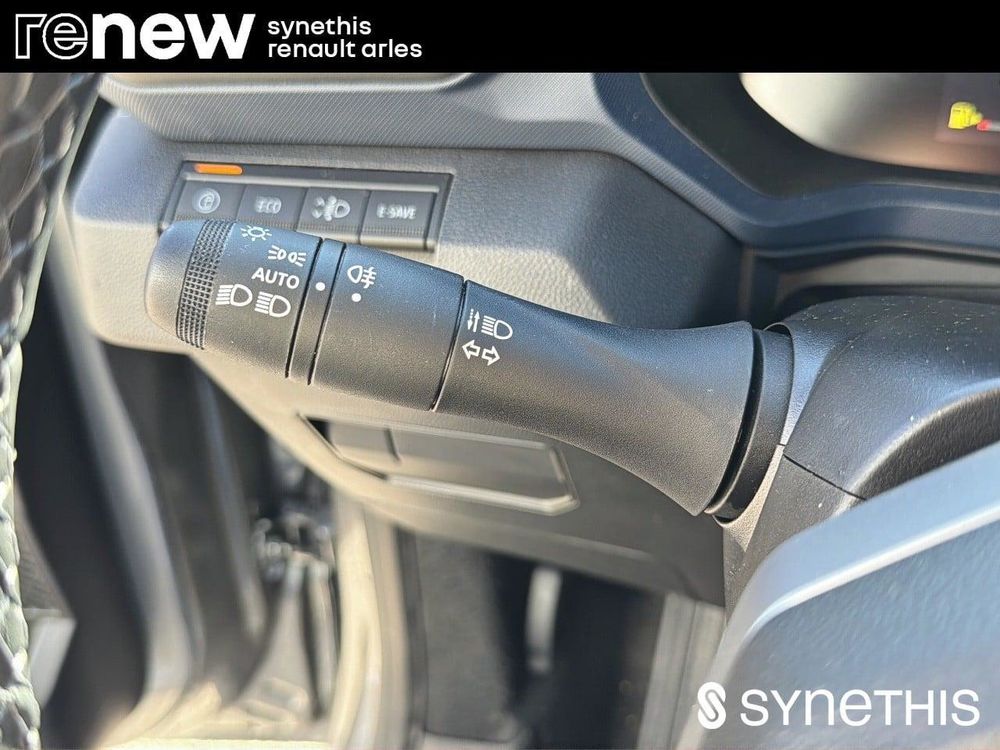 Duster Hybrid 140 Expression 2025 occasion 13200 Arles