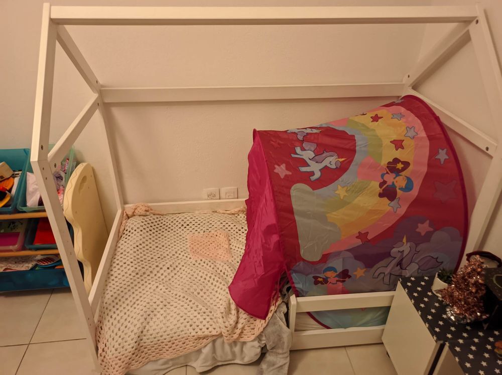 Lit cabane 76X144 CM + matelas Mobilier enfants