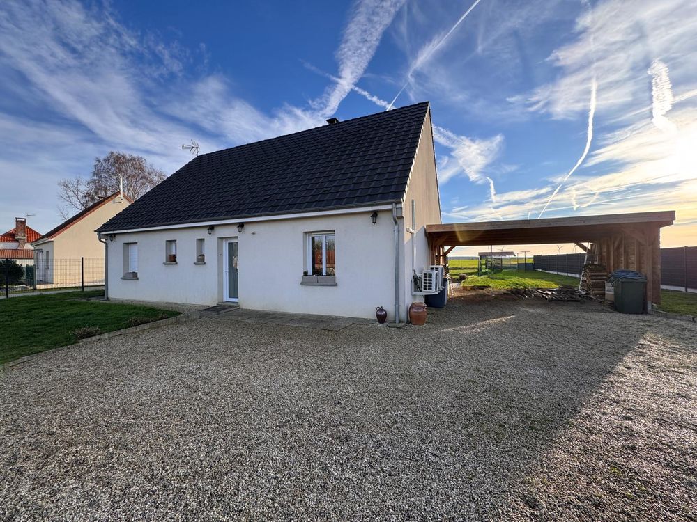 Vente Maison pavillon plain pied dans village calme proche de ham Ollezy