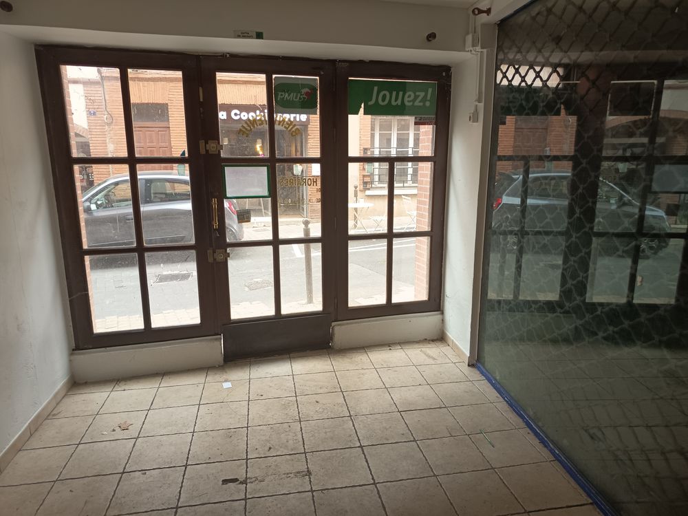Location Atelier Local commercial 65 m² ? Centre historique Muret Muret