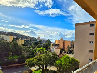  Appartement � vendre 3 pi�ces 77 m�