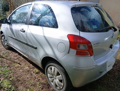 Toyota yaris 1.0 - 69 VVT-i Confort Pack