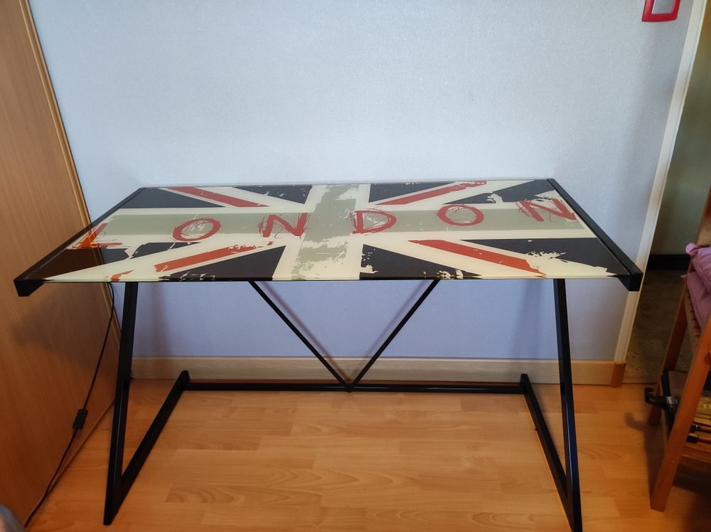 Lot bureau chaise caisson Meubles