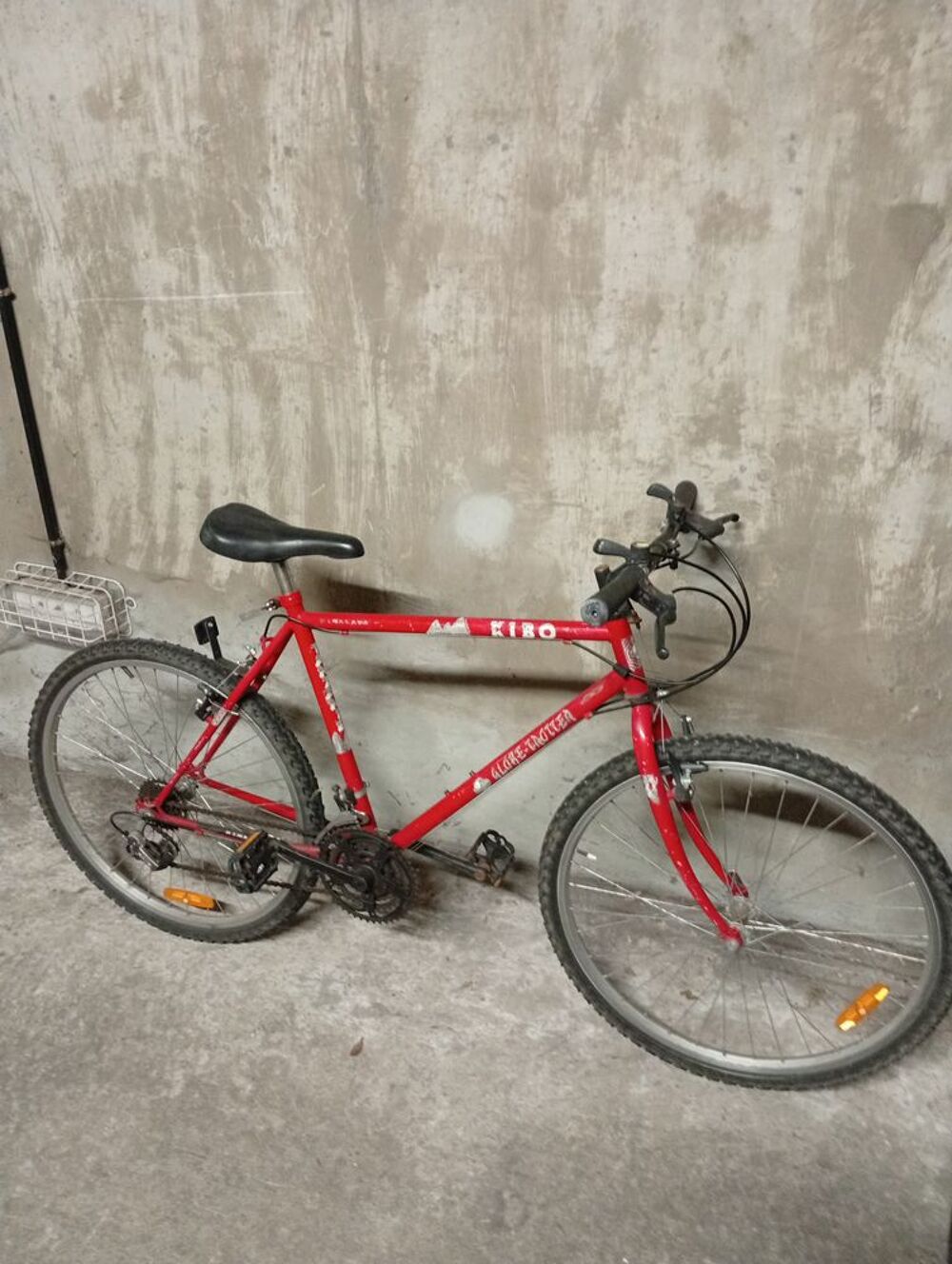 Bonjour,3 v&eacute;los , parfait &eacute;tat m&eacute;canique. Vlos