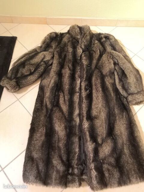 Manteau fourrure Raton Laveur - taille 38/40  Excellent tat 0 Argentine (73)