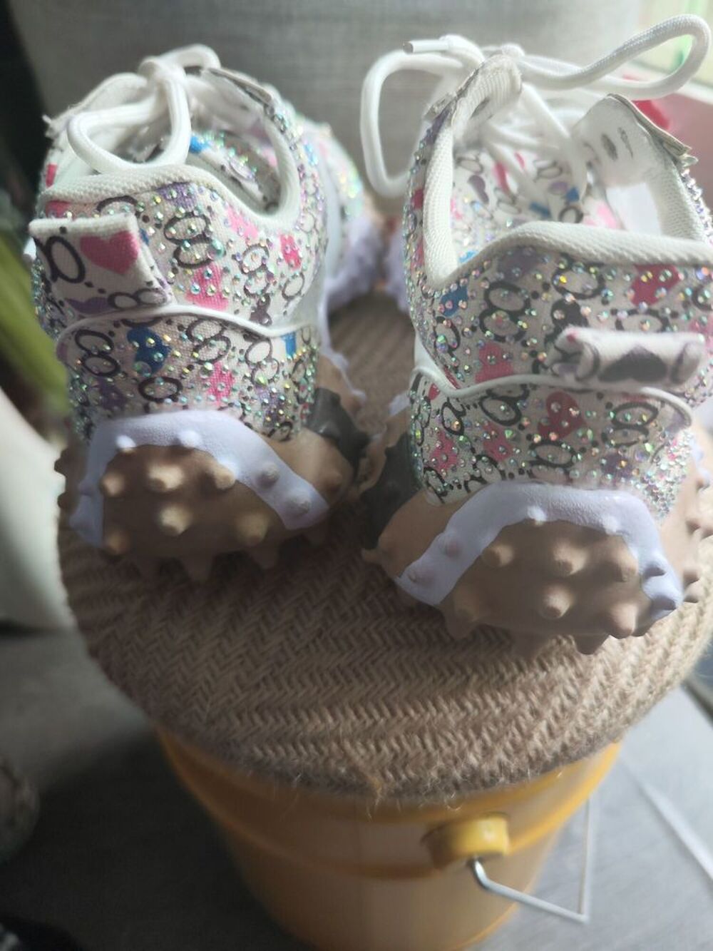 Sublimes basket T38/39
Jamais port&eacute; Chaussures