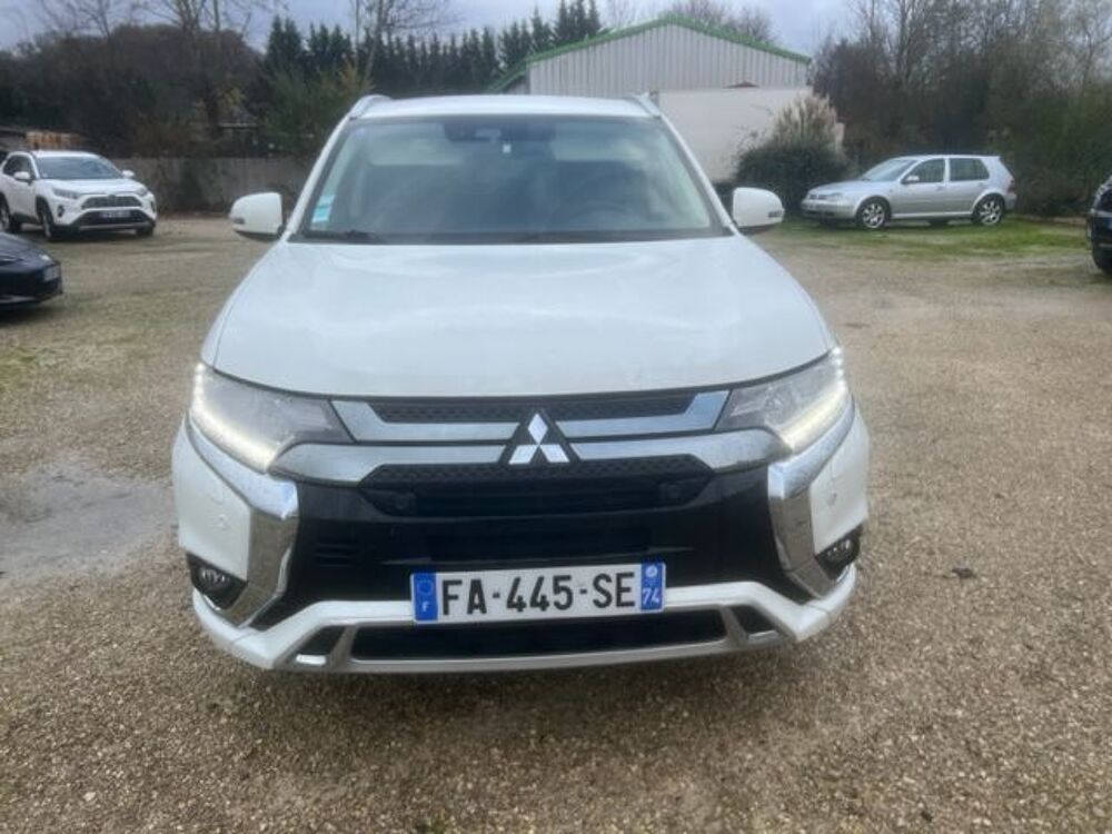 Outlander 2.0I 200 PHEV Hybride rechargeable Essence Intense 2018 occasion 01300 Belley