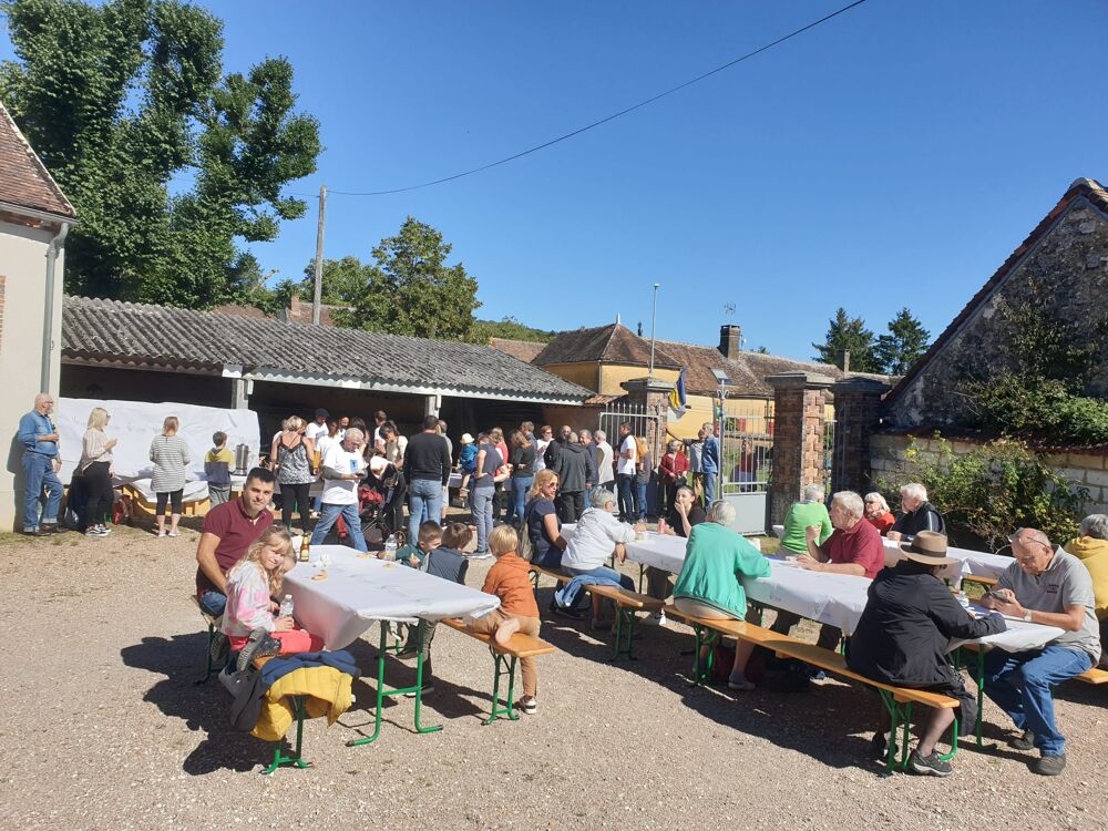 Vide Grenier March&eacute; Artisanal Brocante, salon des antiquaires