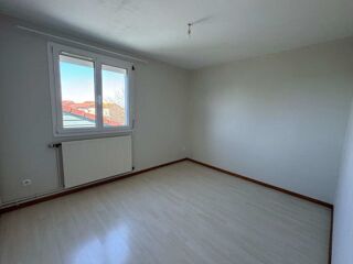  Appartement à louer 2 pièces 53 m²