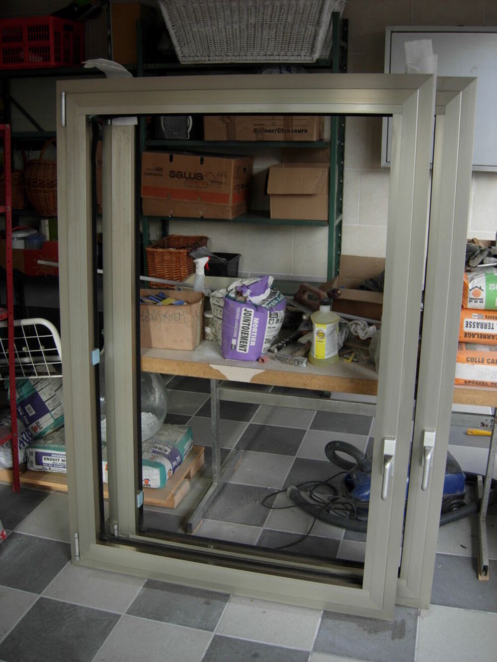 deux fen&ecirc;tres en aluminium Bricolage