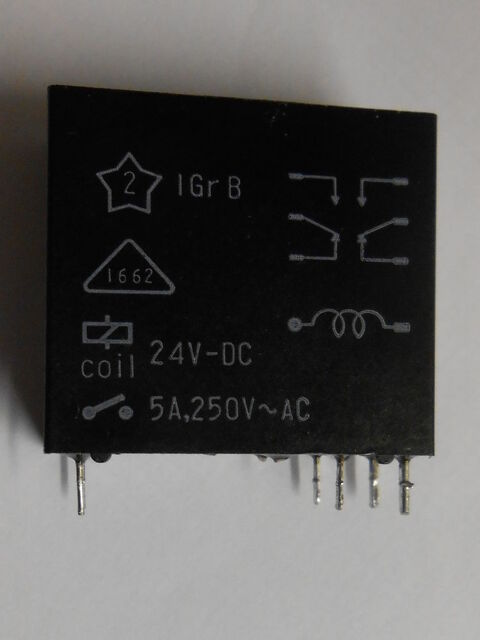 RELAIS MINIATURES 24 VOLTS DC (120) 3 Vend�me (41)