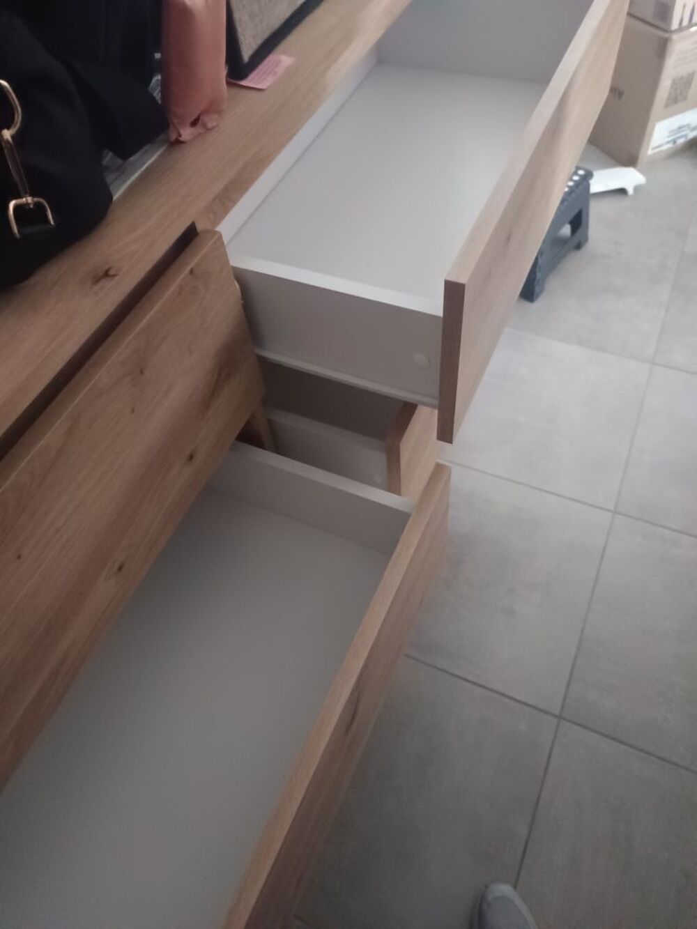 Commode bois 8 tiroirs Meubles
