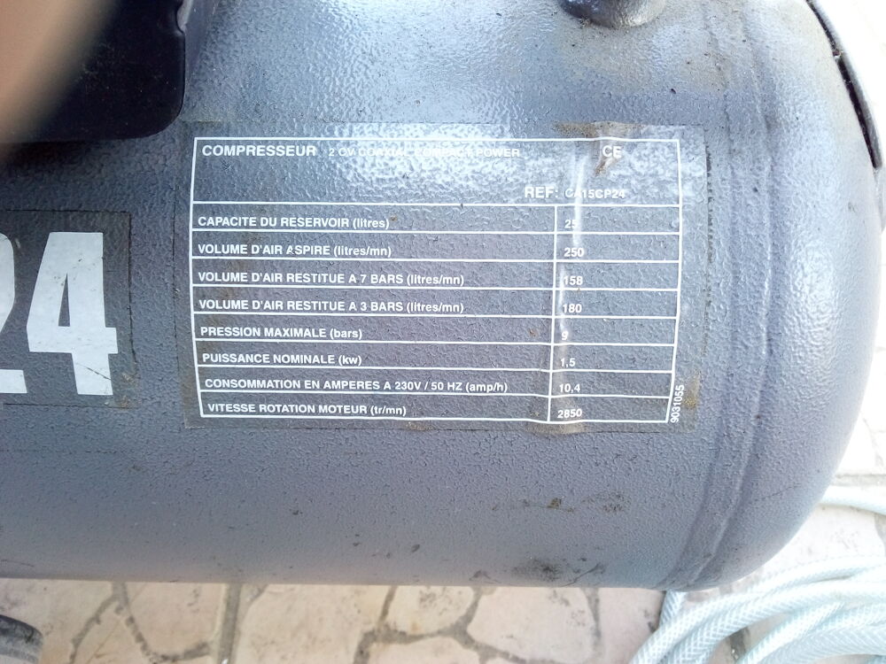 Compresseur mecafer 25 L
Bricolage