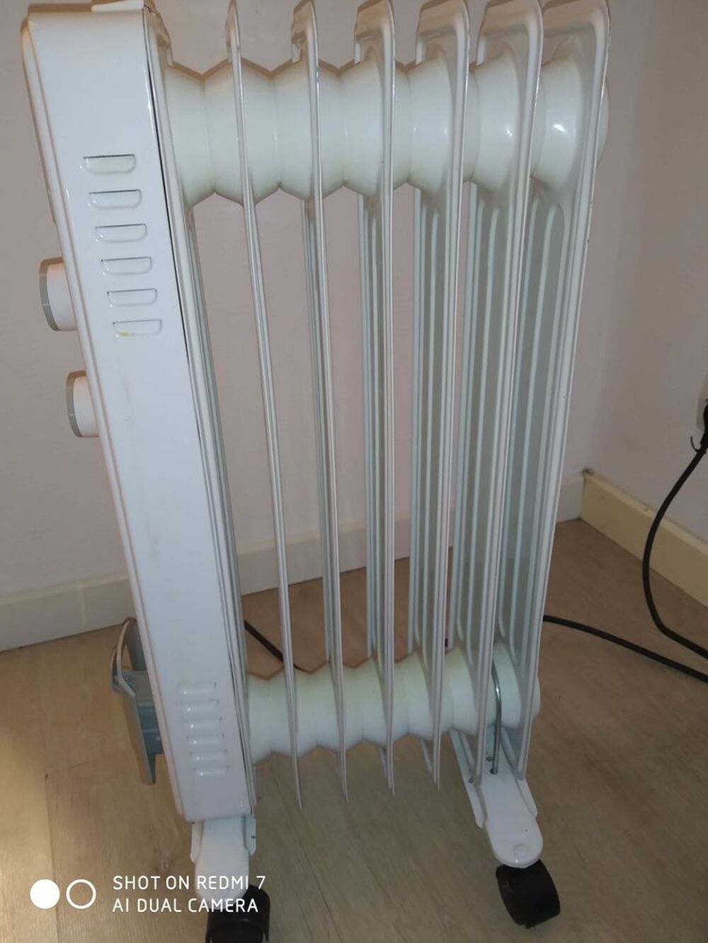 Radiateur a eau chaude Electroménager