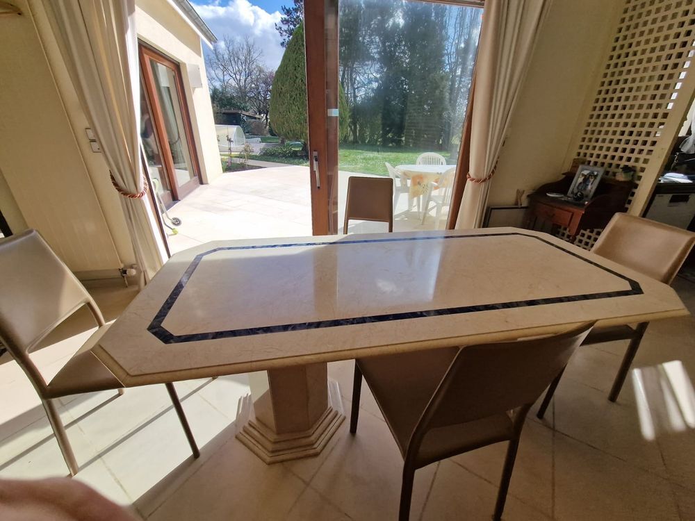 Table en marbre Meubles