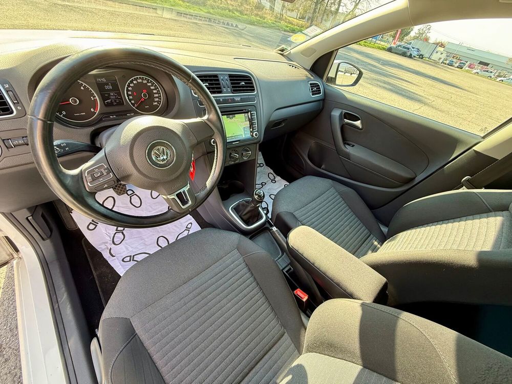 Polo 1.6 TDI 90 CR FAP BlueMotion Technology Confortline 2014 occasion 65800 Aureilhan