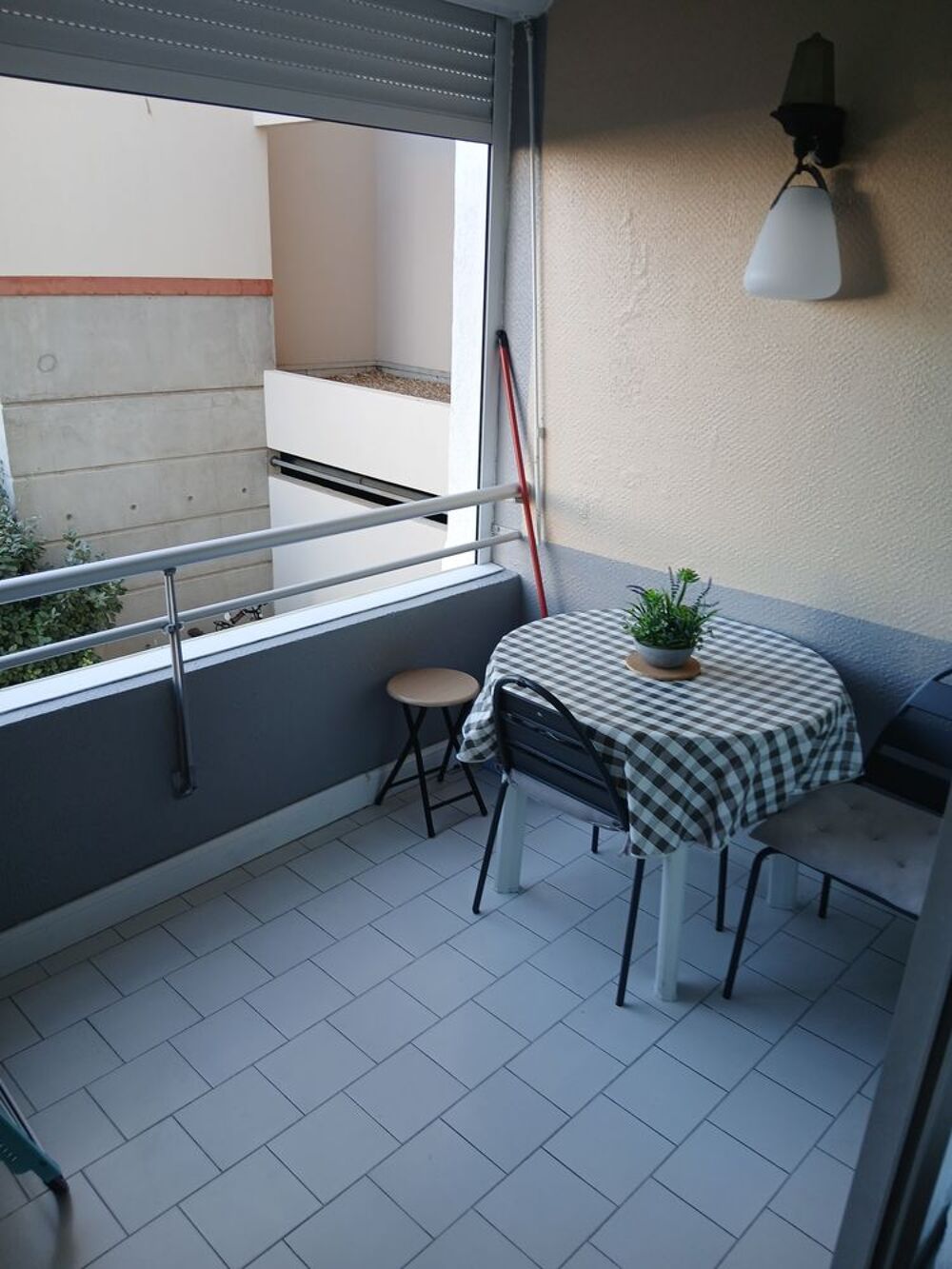 Location Appartement de dix mois pour uniquement étudiant Sète