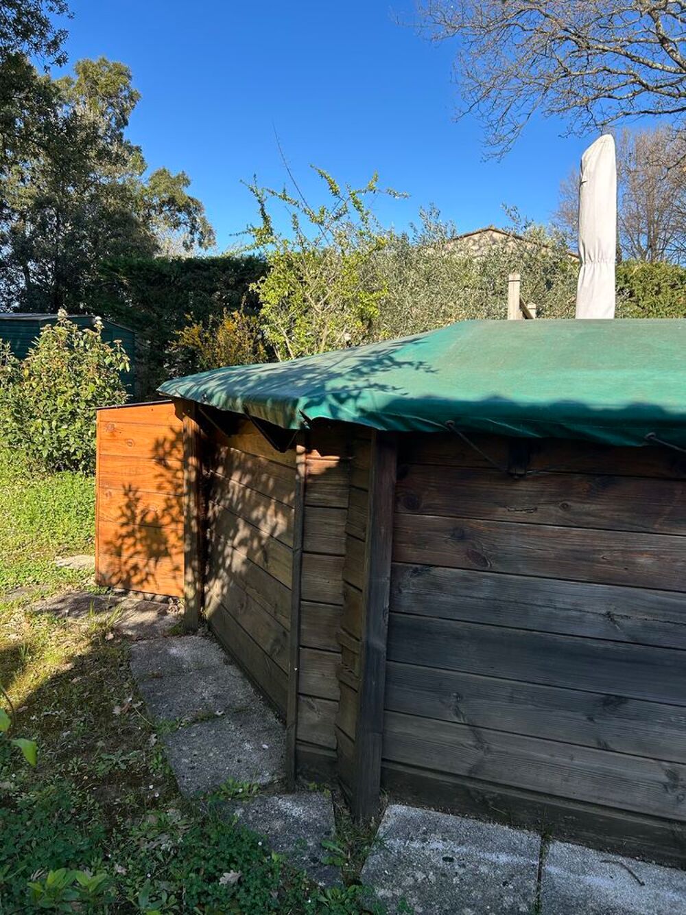 piscine en bois-hors sol avec terrasse Jardin