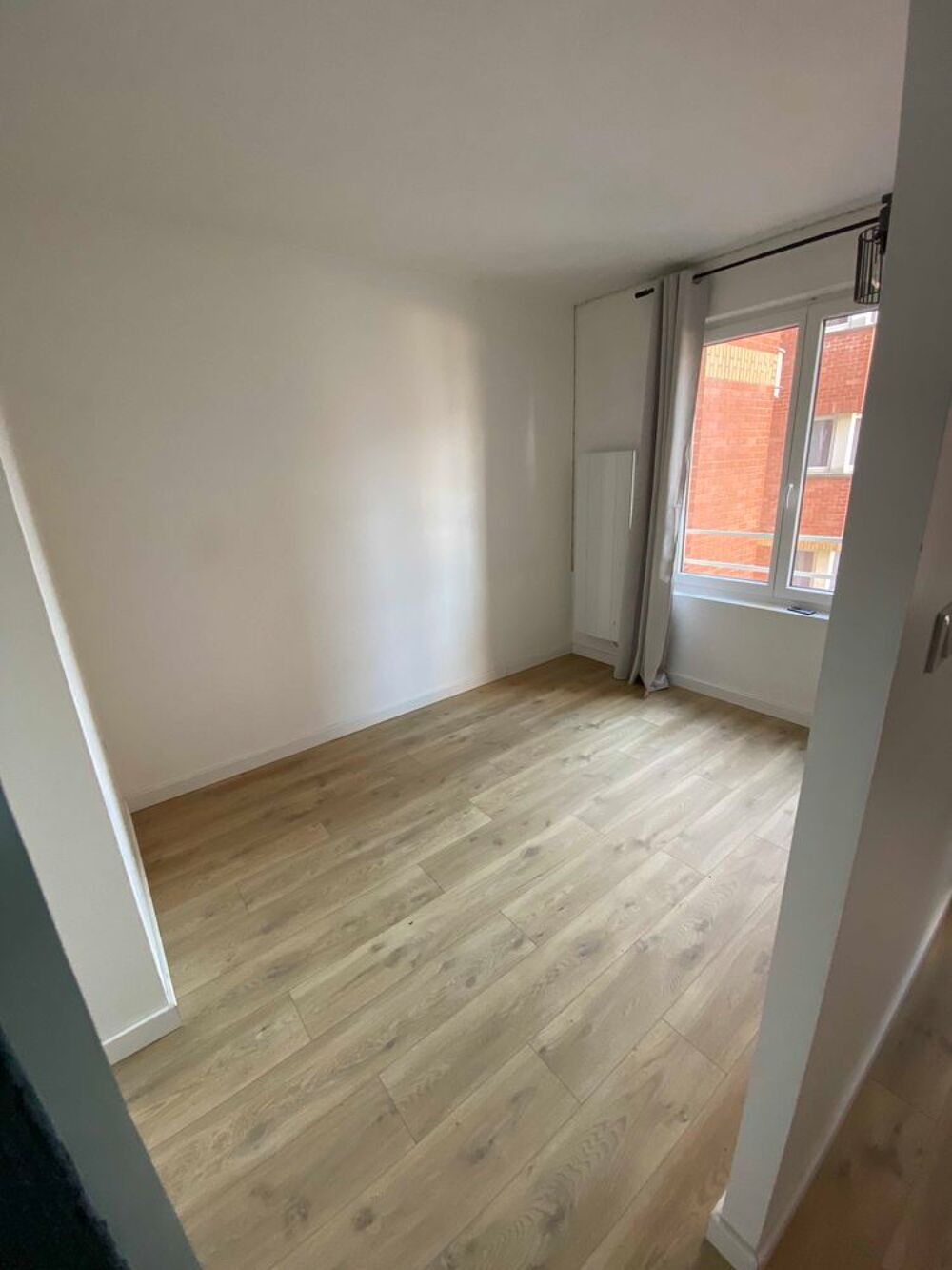 Vente Appartement T2 état neuf cuisine équipée Lille