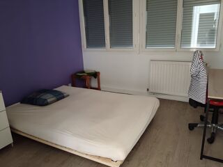  Appartement à louer 3 pièces 61 m²