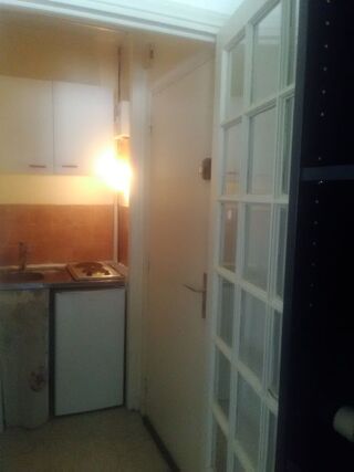  Appartement à louer 1 pièce 18 m²