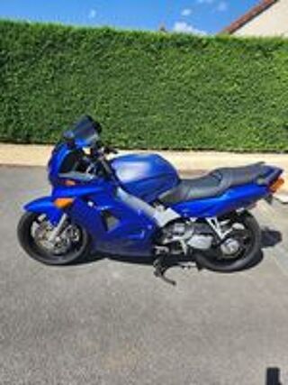 HONDA 2000 occasion 18570 Trouy