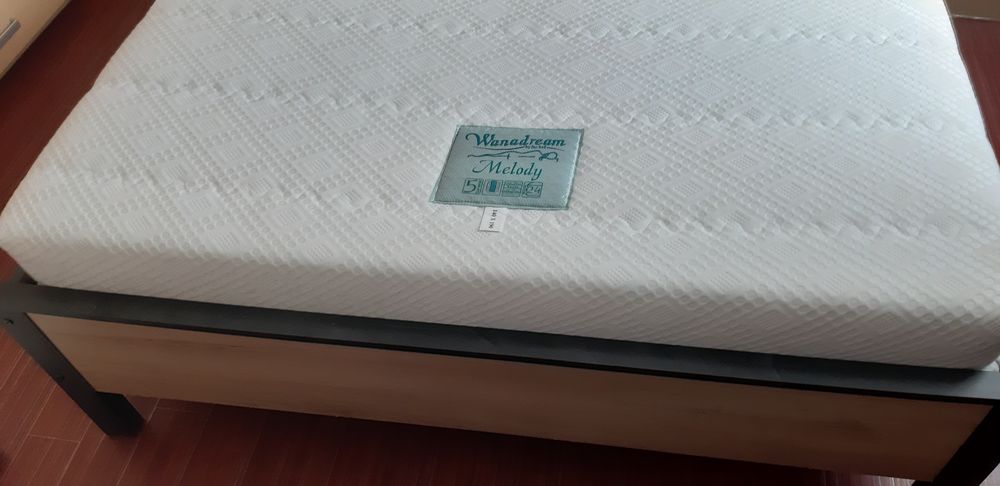 CHAMBRE ADULTE Meubles