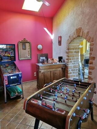  Maison � vendre 9 pi�ces 214 m�