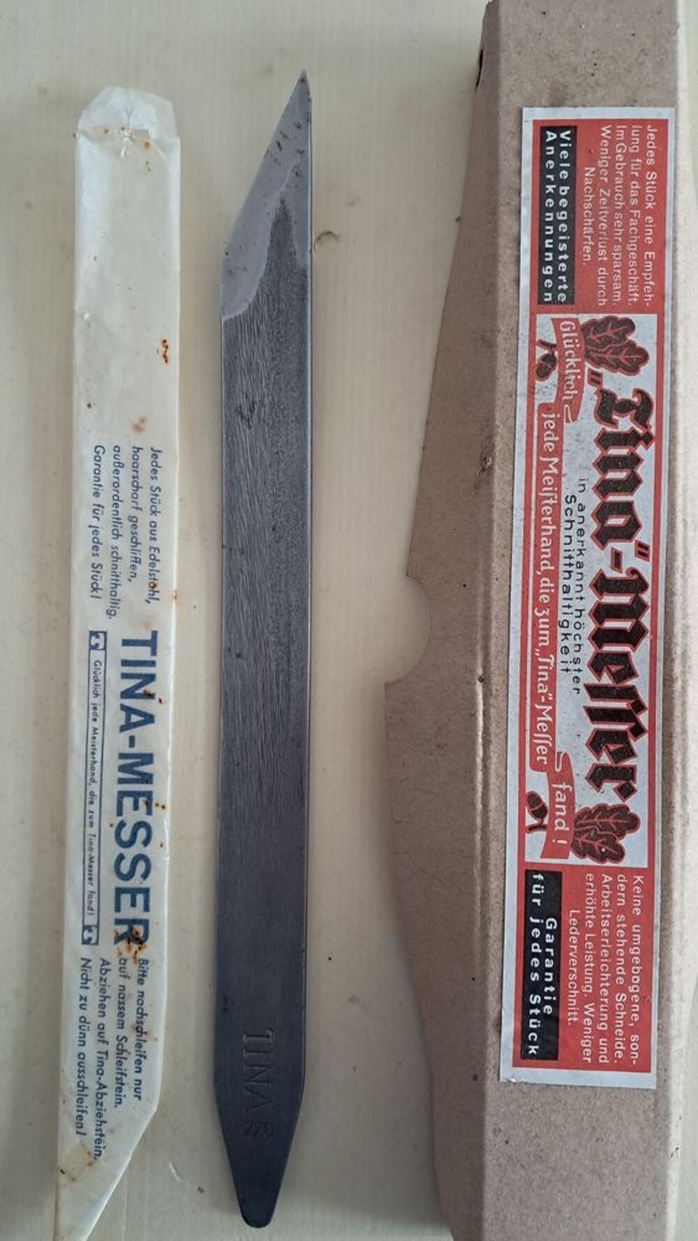   Couteau de cordonnier 