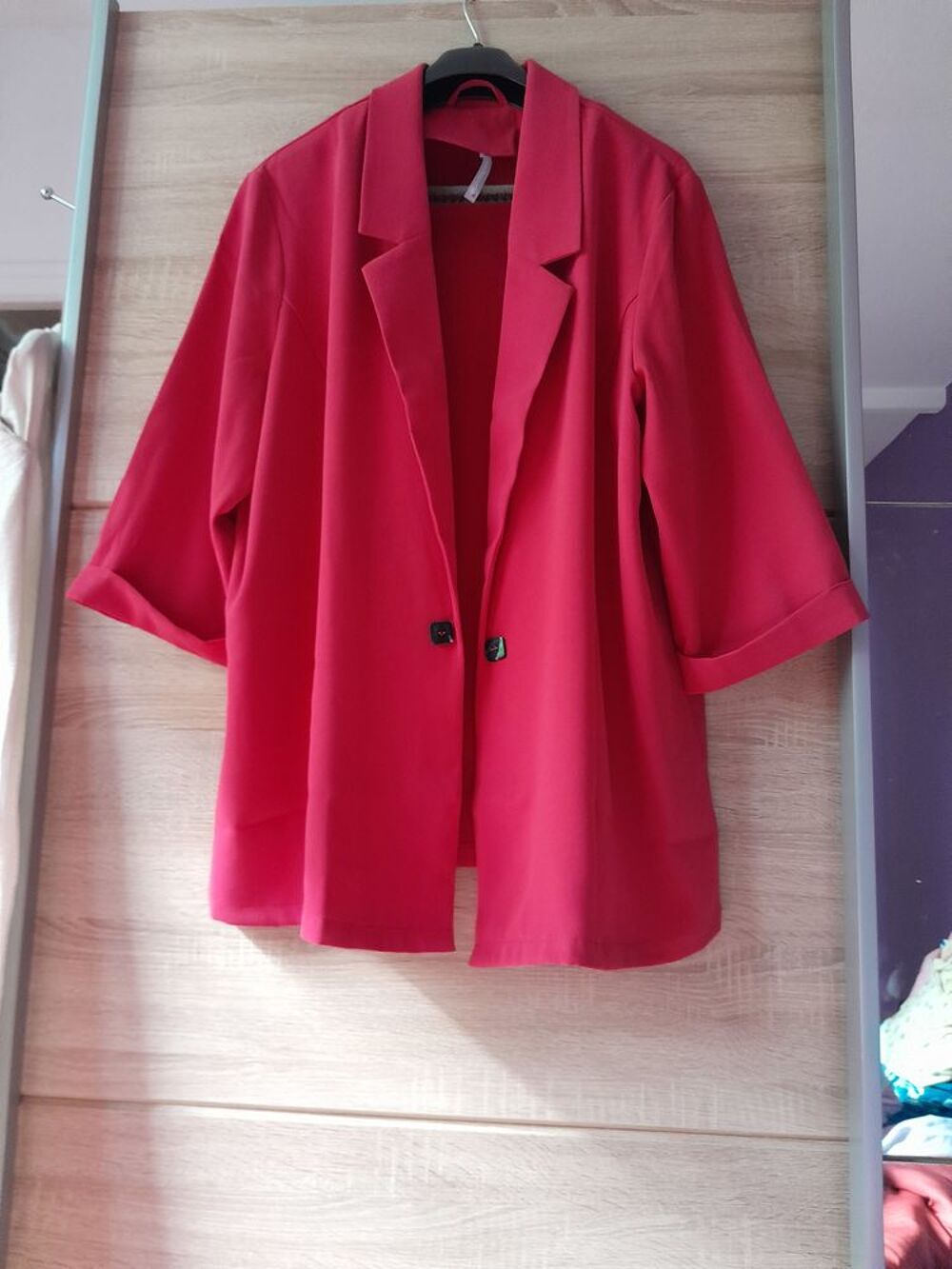 Veste rouge femme Vêtements