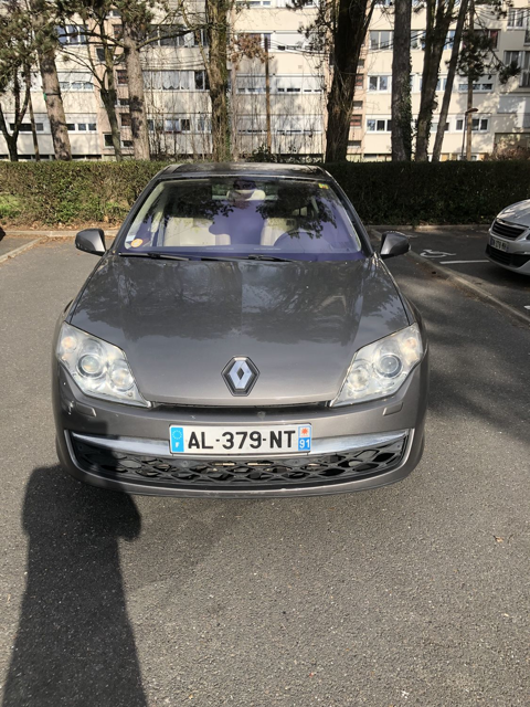 Renault Laguna III 3.0 V6 dCi 235 FAP Initiale A 2010 occasion Les Ulis 91940