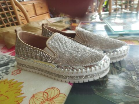 baskets avec paillettes 53 Collonges-sous-Sal�ve (74)