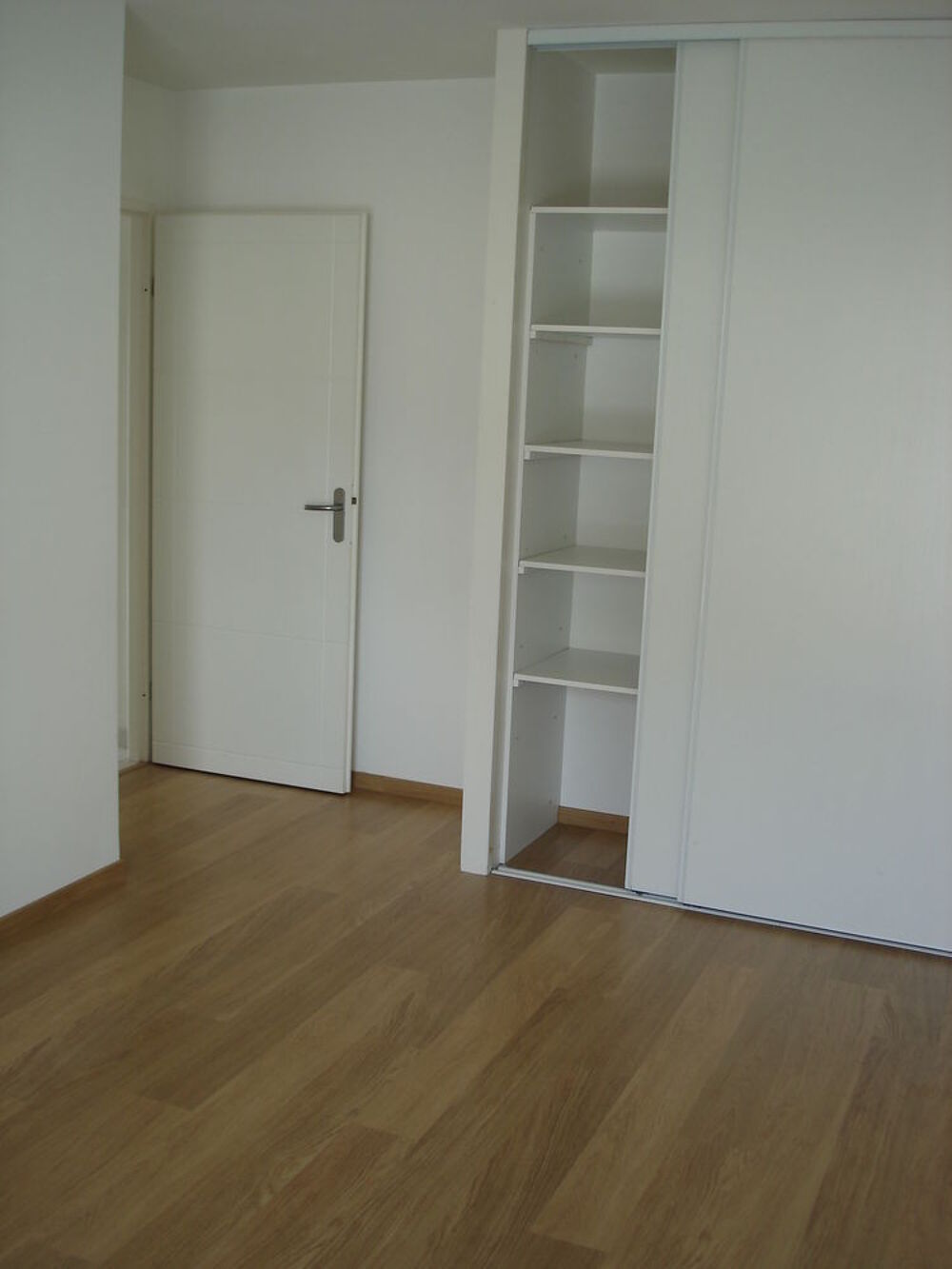 Location Appartement Appartement récent T4 90 m2 quartier République Nantes