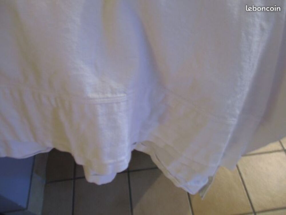 Un drap plat uni blanc coton avec bourdon 2 m 60 x 2 m 20 Dcoration