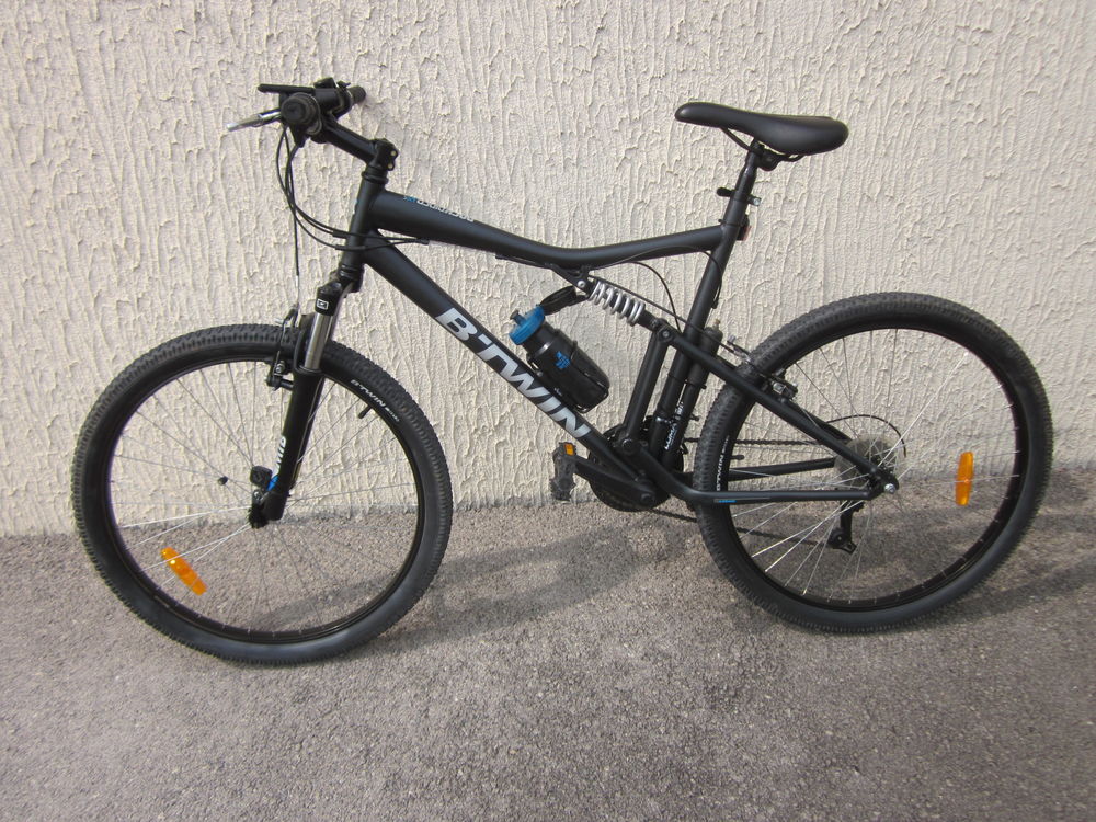 VTT B TWIN 26 POUCES Vélos