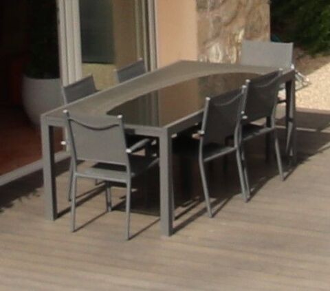 table de jardin + 8 chaises 300 Torreilles (66)